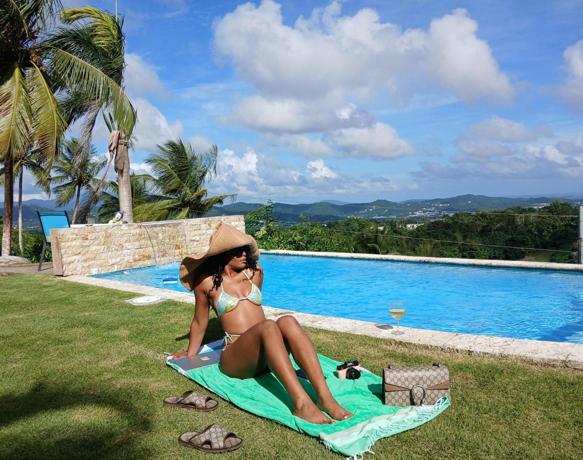 Swim & Paint Art Retreat Apartment Las Piedras Luaran gambar